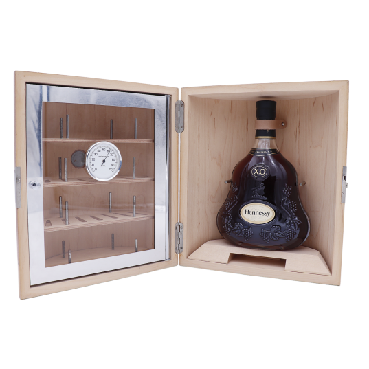 Hennessy Cognac Cigare Humidor - Cigare & Cognac Wedding